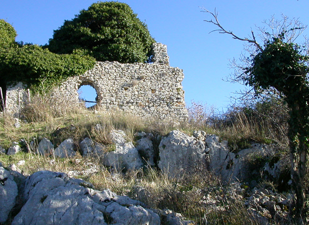 Ruderi di Marcellina Vecchia (Castellaccio), Italy